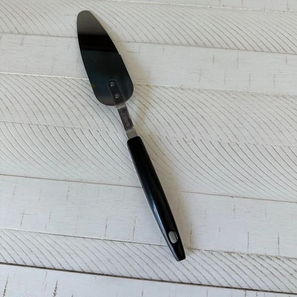 Vintage Cheese Spatula Knife Spreader Stainless‎ Steel Made in USA Veggie Design
